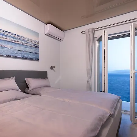 Villa Alex Near Split *